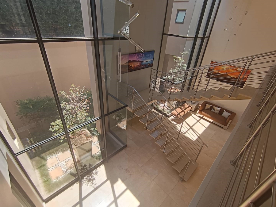 5 Bedroom Property for Sale in Melrose Gauteng