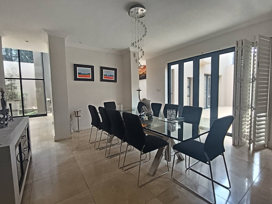 5 Bedroom Property for Sale in Melrose Gauteng