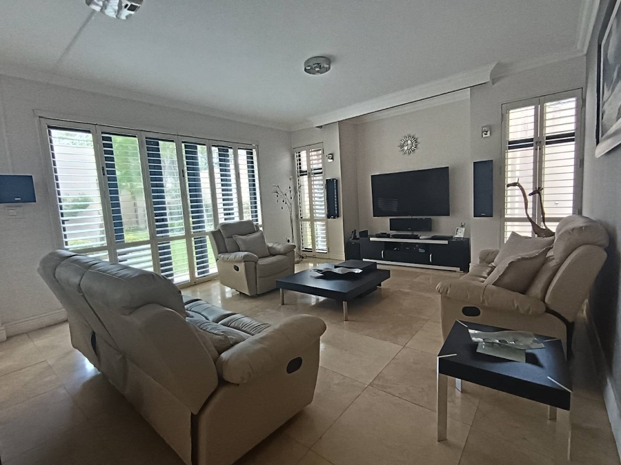 5 Bedroom Property for Sale in Melrose Gauteng