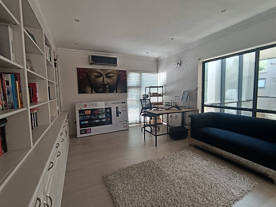 5 Bedroom Property for Sale in Melrose Gauteng