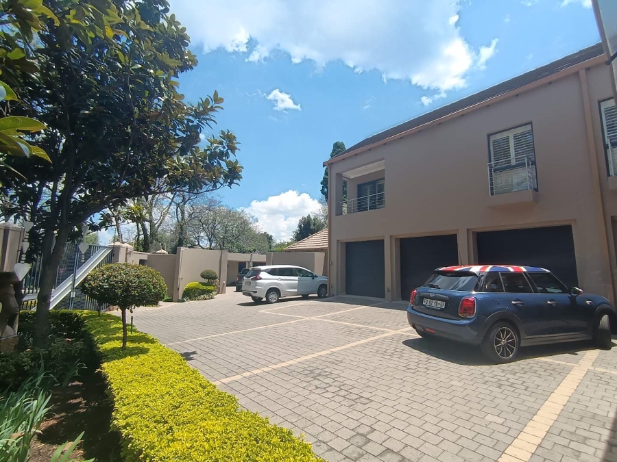 5 Bedroom Property for Sale in Melrose Gauteng