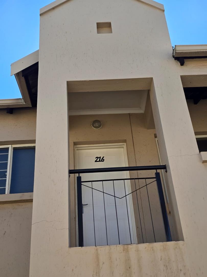 2 Bedroom Property for Sale in Klippoortje Gauteng