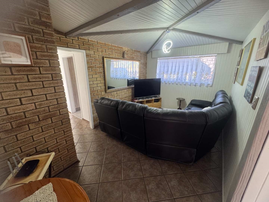 3 Bedroom Property for Sale in Verwoerdpark Gauteng