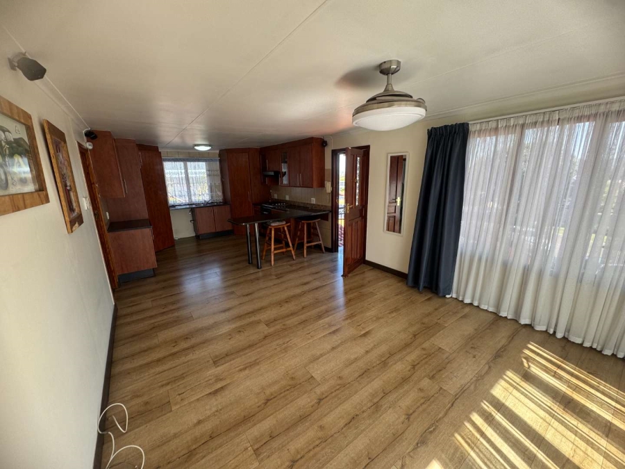 3 Bedroom Property for Sale in Verwoerdpark Gauteng