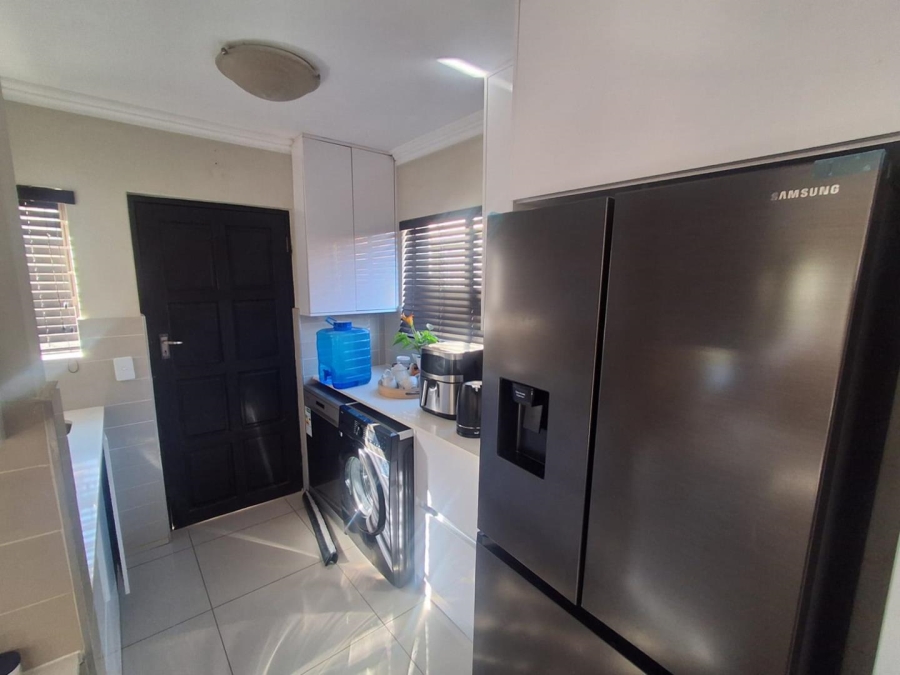4 Bedroom Property for Sale in Bassonia Rock Gauteng