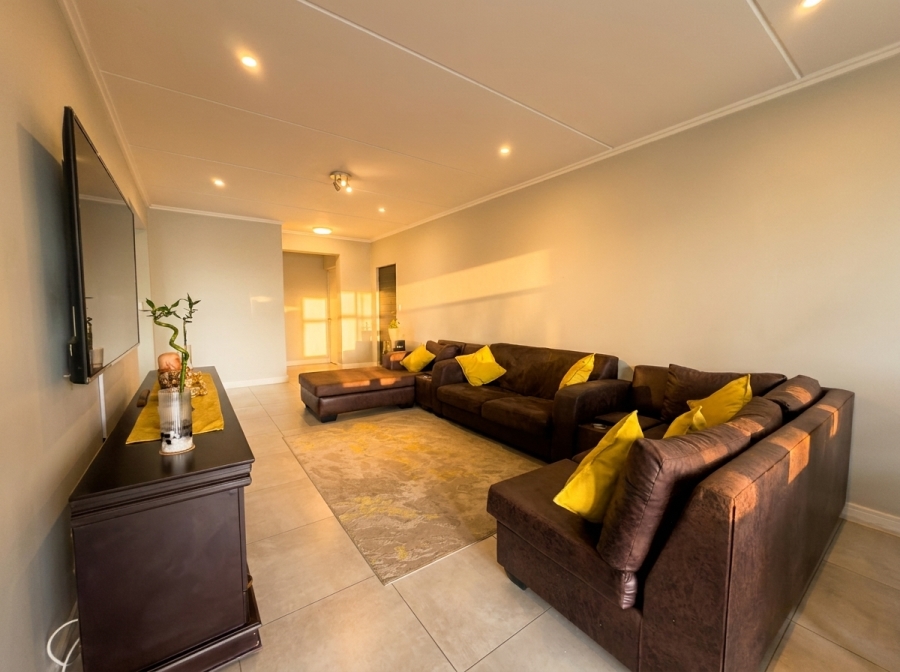 3 Bedroom Property for Sale in Eye of Africa Gauteng