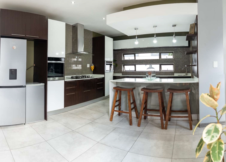 To Let 4 Bedroom Property for Rent in Eye of Africa Gauteng