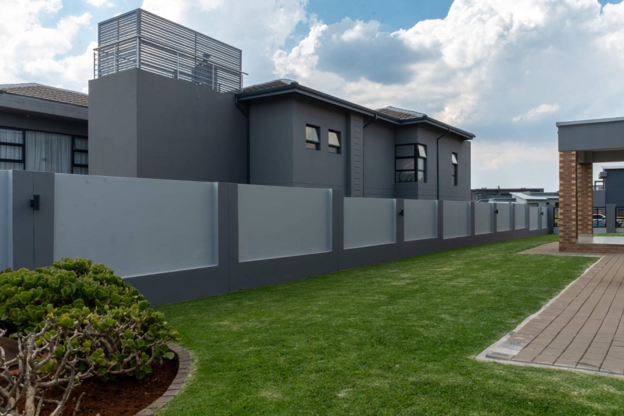 To Let 4 Bedroom Property for Rent in Eye of Africa Gauteng
