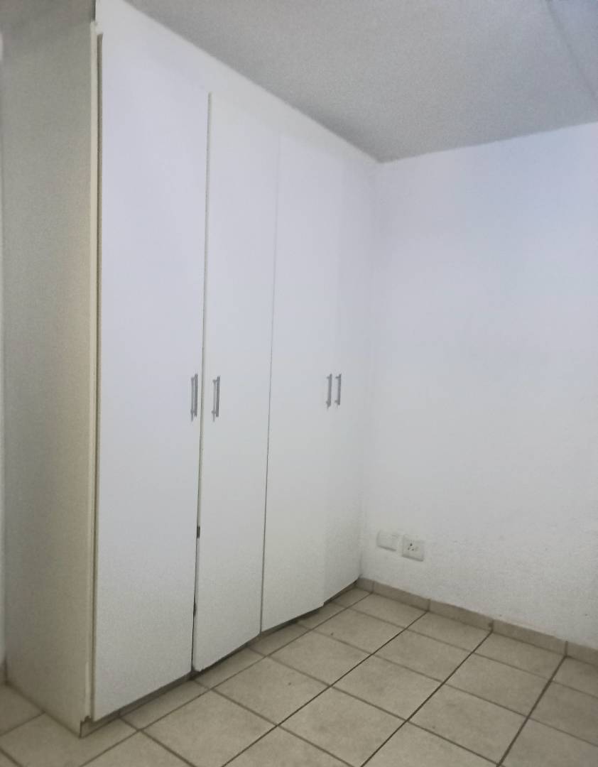 2 Bedroom Property for Sale in Eveleigh Gauteng
