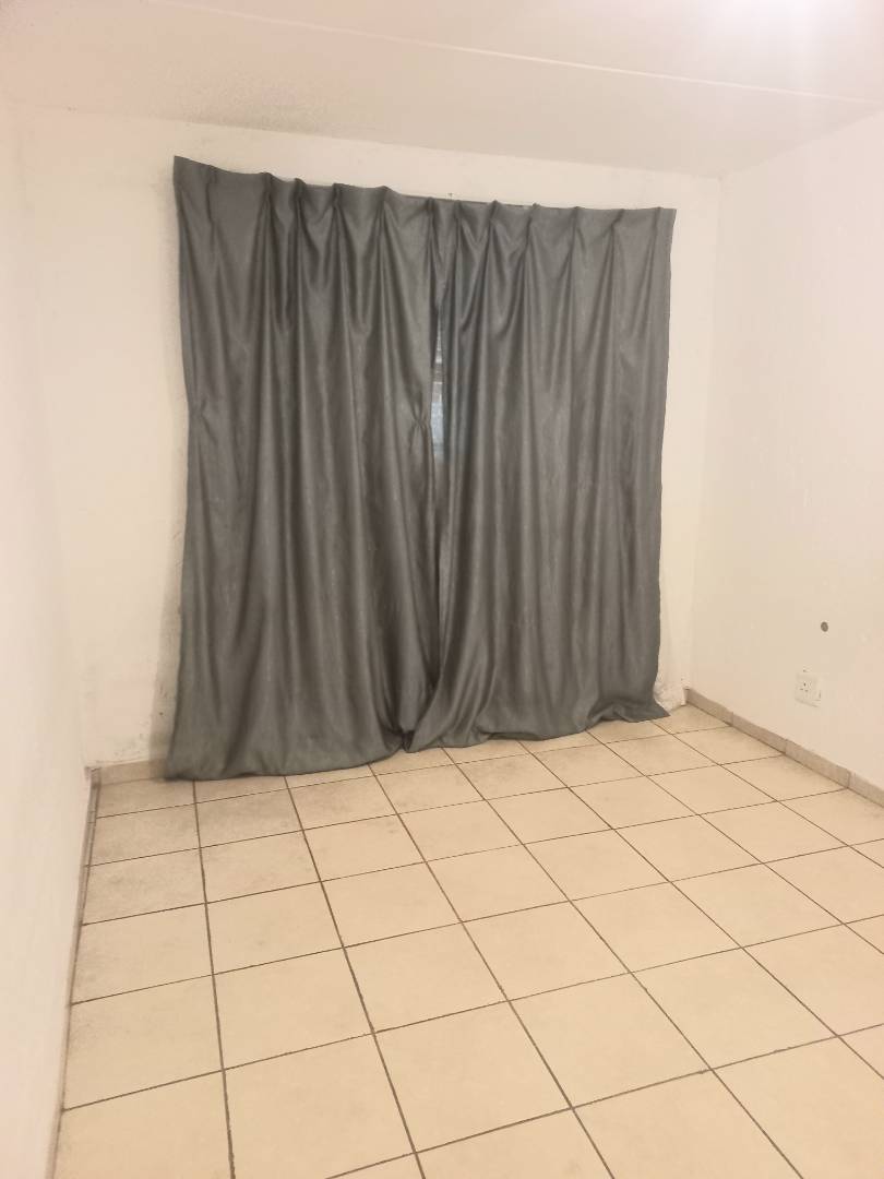 2 Bedroom Property for Sale in Eveleigh Gauteng