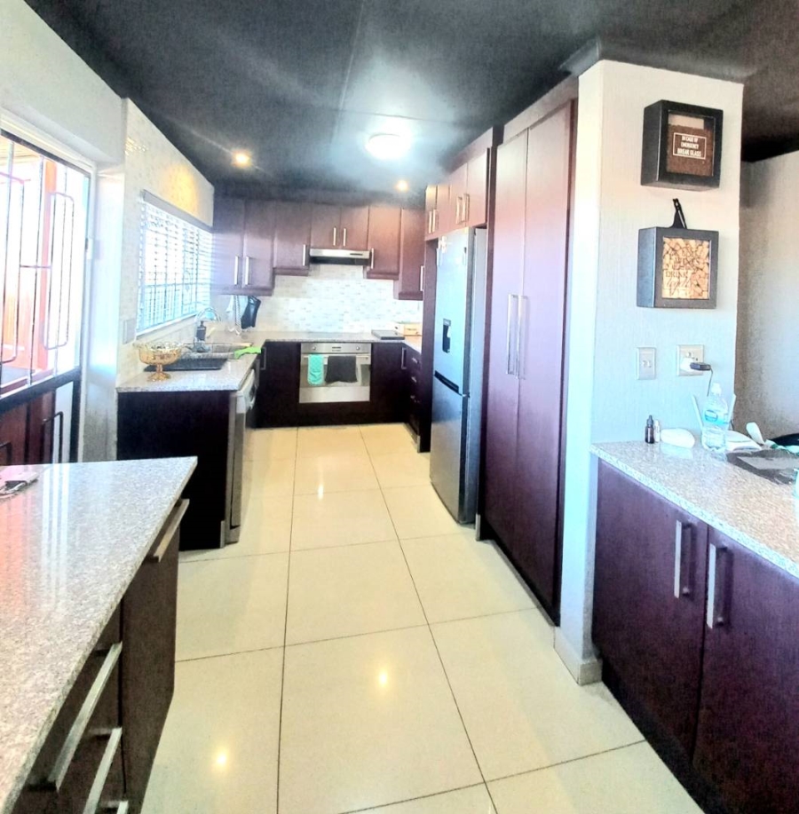 3 Bedroom Property for Sale in Sunward Park Gauteng