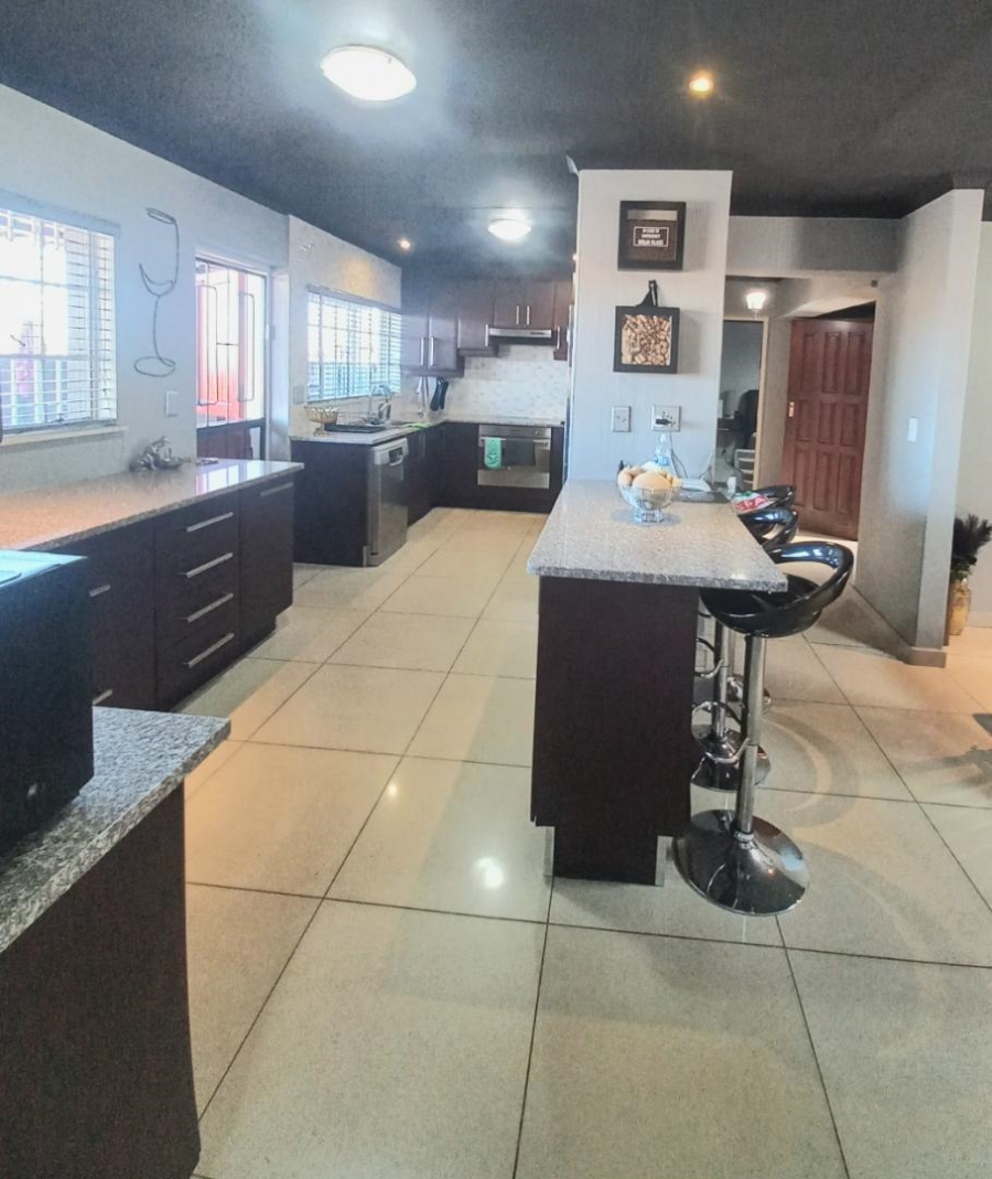 3 Bedroom Property for Sale in Sunward Park Gauteng