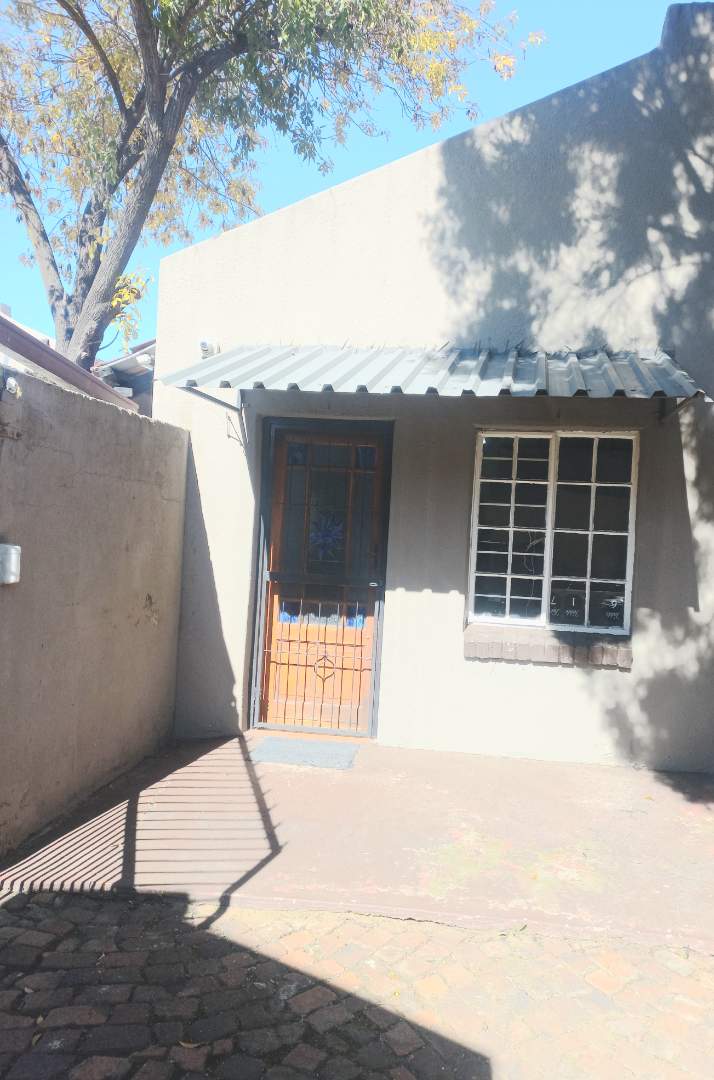 3 Bedroom Property for Sale in Sunward Park Gauteng