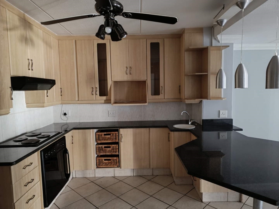 3 Bedroom Property for Sale in Eldoglen Gauteng