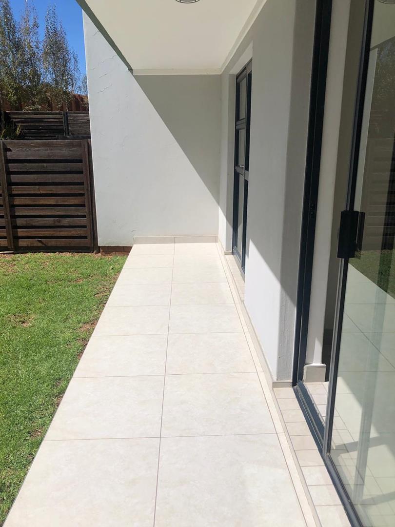 1 Bedroom Property for Sale in Modderfontein Gauteng