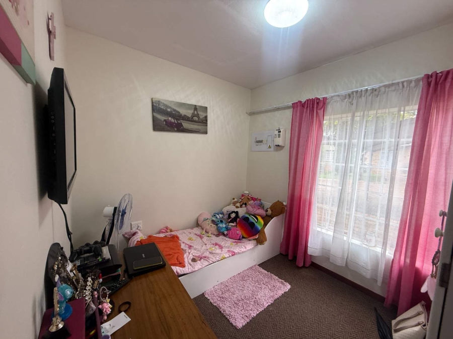 To Let 3 Bedroom Property for Rent in Noordheuwel Gauteng