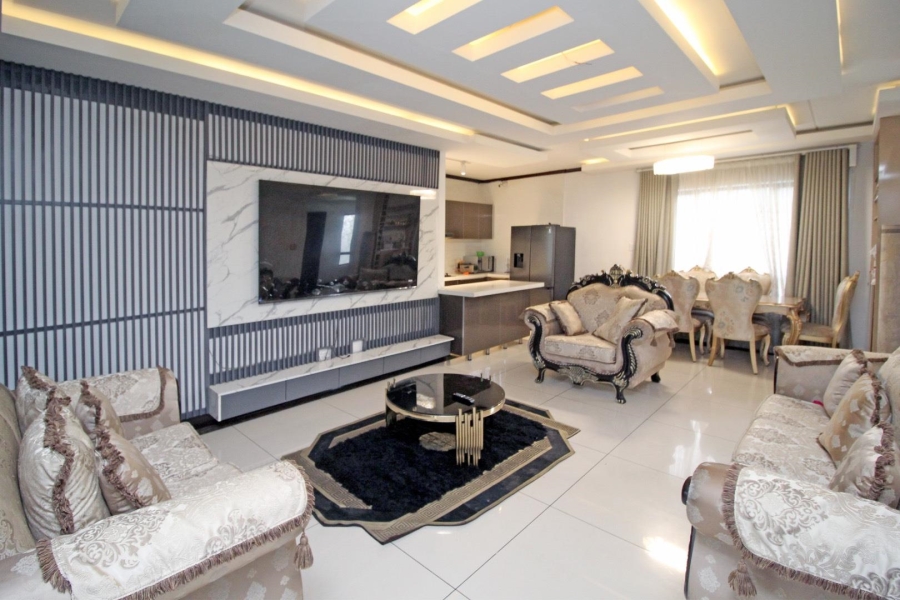 To Let 3 Bedroom Property for Rent in Fourways Gauteng
