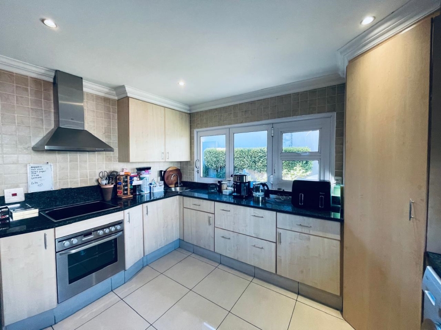 To Let 3 Bedroom Property for Rent in Cedar Lakes Gauteng