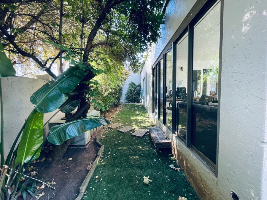 To Let 3 Bedroom Property for Rent in Cedar Lakes Gauteng