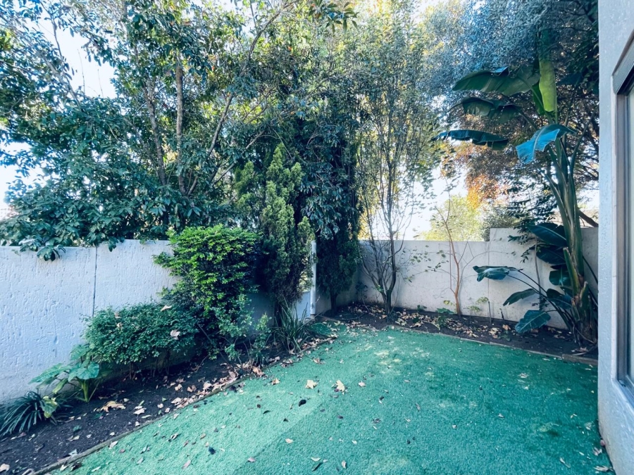 To Let 3 Bedroom Property for Rent in Cedar Lakes Gauteng