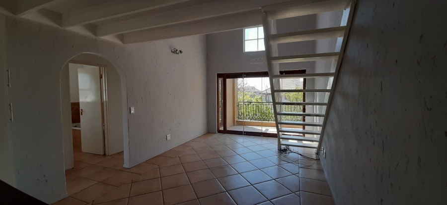 To Let 2 Bedroom Property for Rent in Lonehill Gauteng