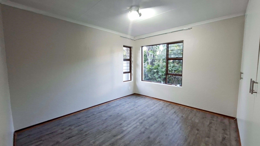 To Let 3 Bedroom Property for Rent in Beverley Gauteng