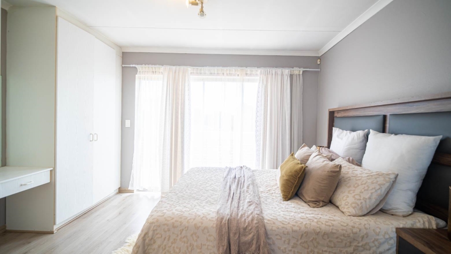 3 Bedroom Property for Sale in Willowbrook Gauteng