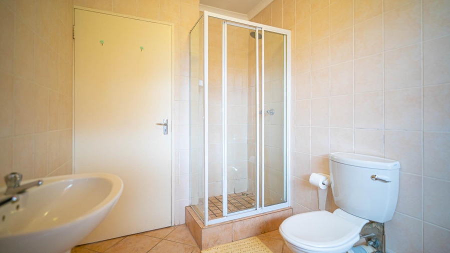 3 Bedroom Property for Sale in Willowbrook Gauteng