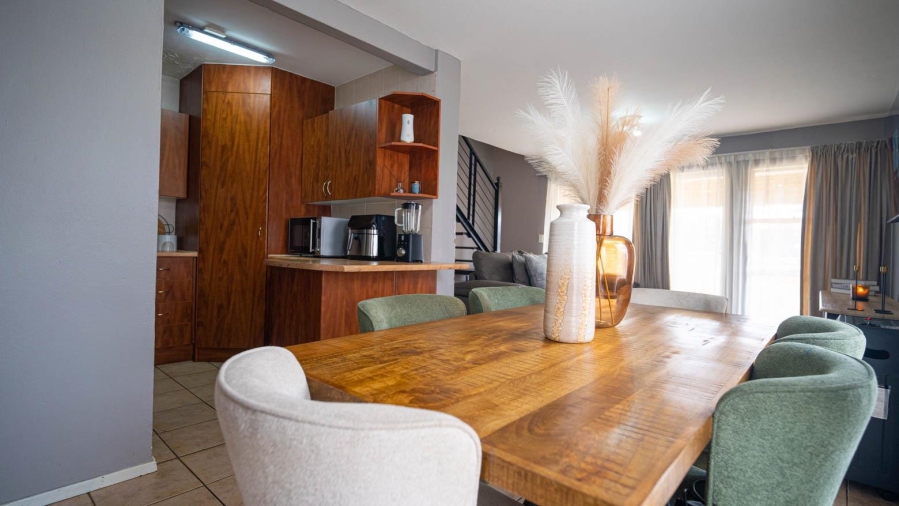 3 Bedroom Property for Sale in Willowbrook Gauteng