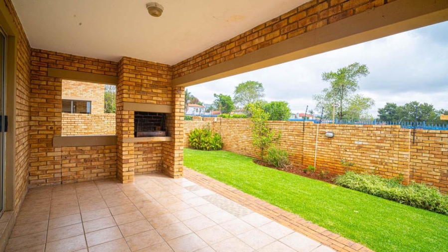 3 Bedroom Property for Sale in Willowbrook Gauteng