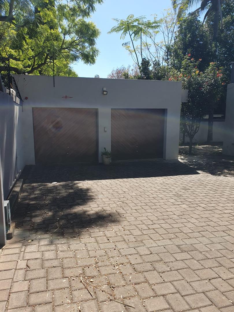 3 Bedroom Property for Sale in Waterkloof Gauteng