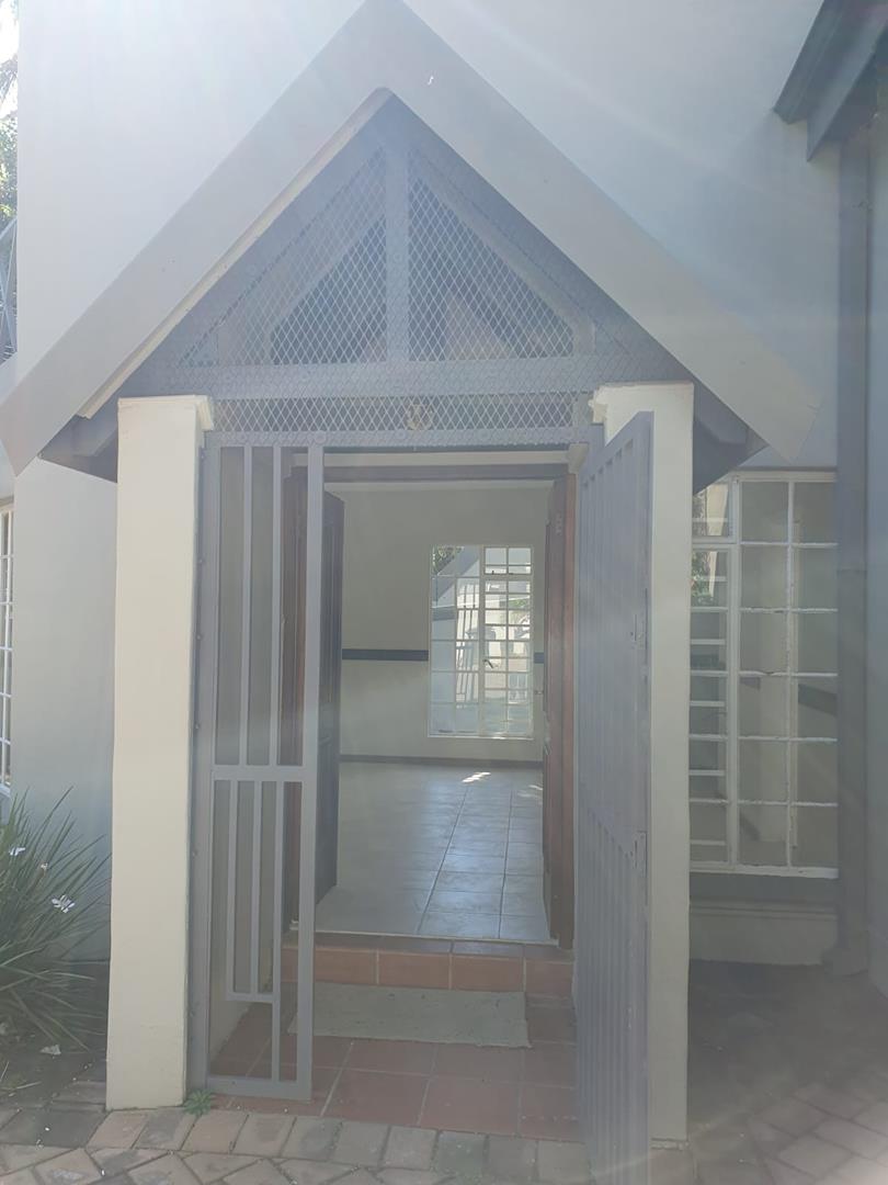 3 Bedroom Property for Sale in Waterkloof Gauteng