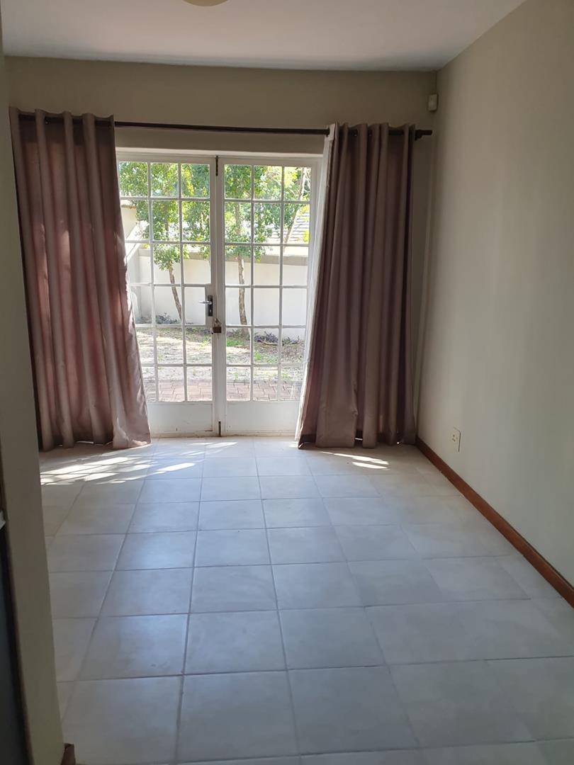 3 Bedroom Property for Sale in Waterkloof Gauteng