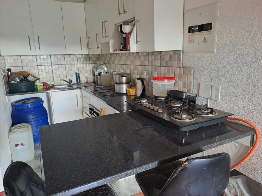 3 Bedroom Property for Sale in Ridgeway Gauteng
