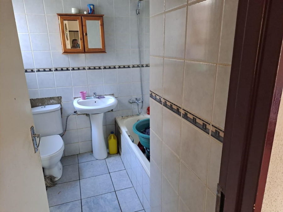 3 Bedroom Property for Sale in Ridgeway Gauteng