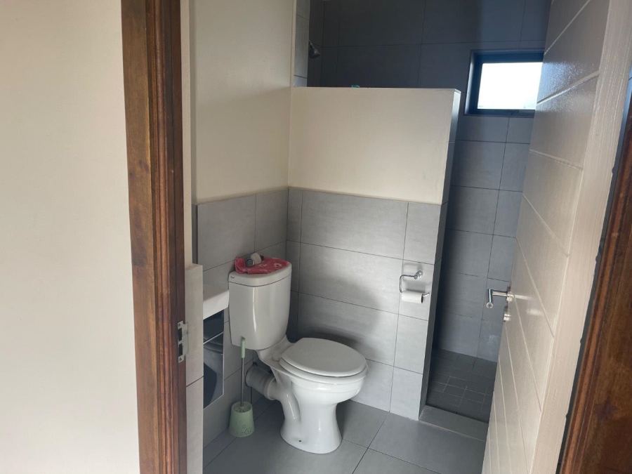 To Let 2 Bedroom Property for Rent in North Riding Gauteng