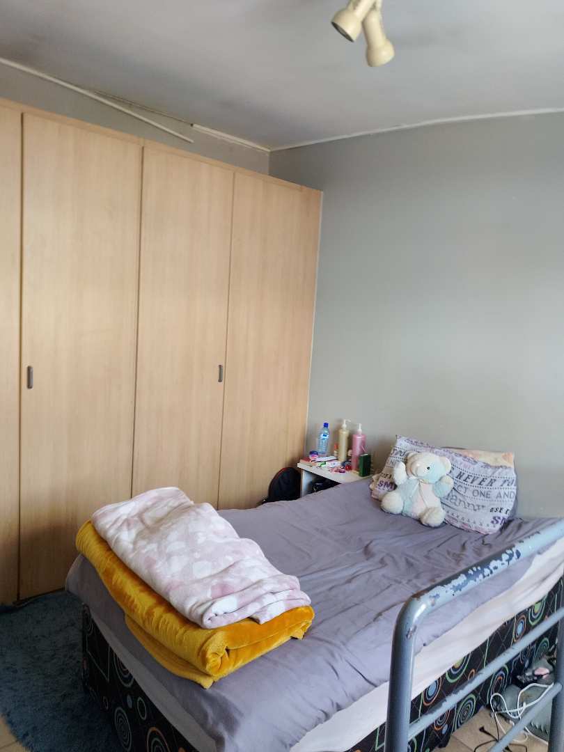 2 Bedroom Property for Sale in Sunnyside Gauteng