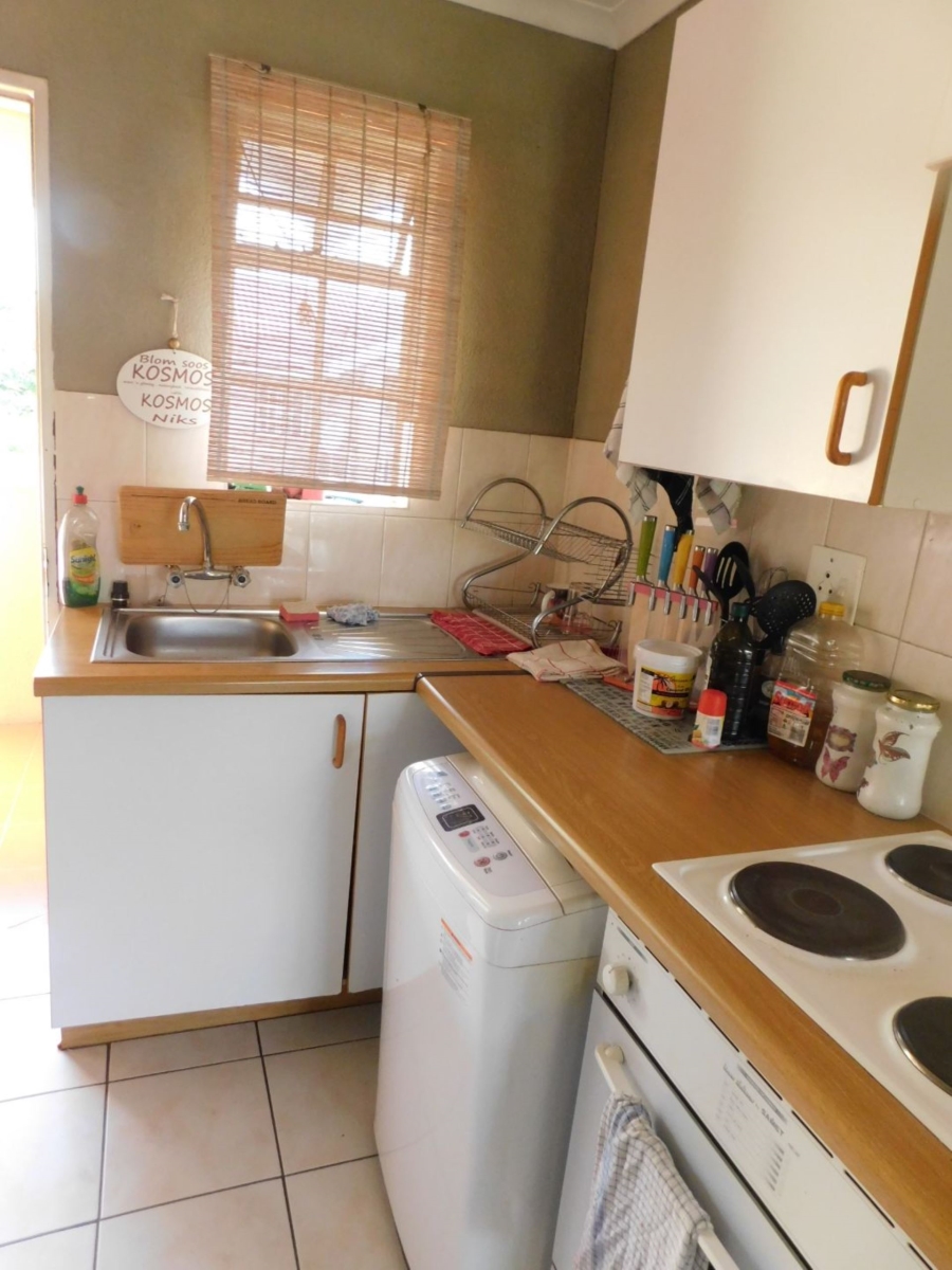 To Let 2 Bedroom Property for Rent in Elardus Park Gauteng
