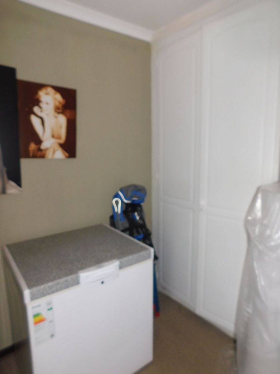 To Let 2 Bedroom Property for Rent in Elardus Park Gauteng