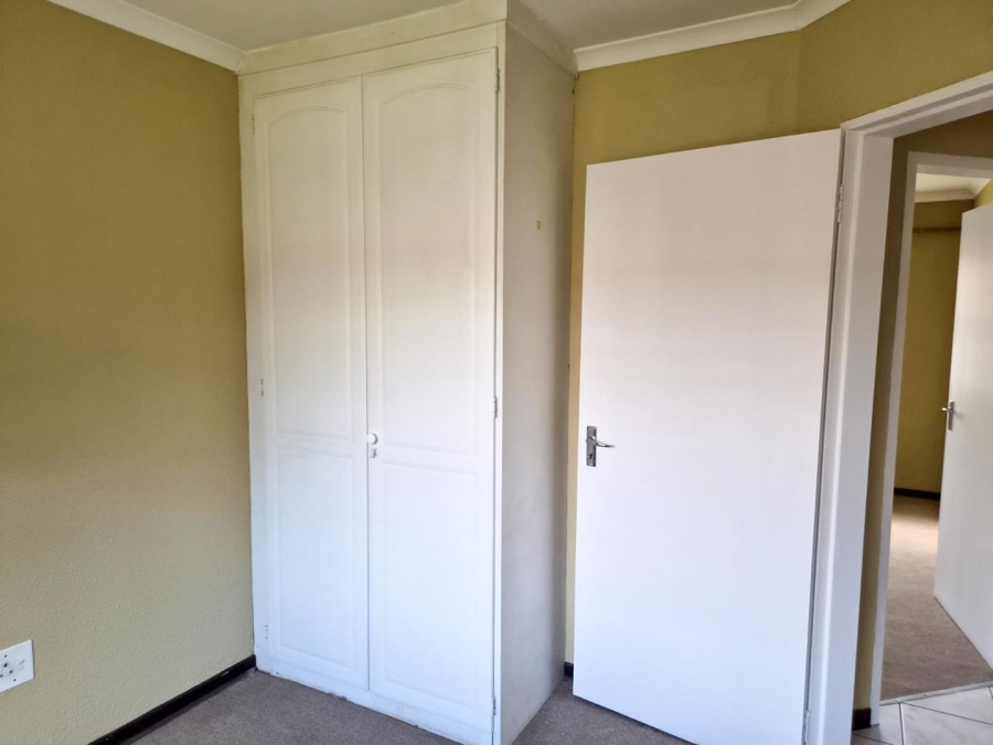 To Let 2 Bedroom Property for Rent in Elardus Park Gauteng