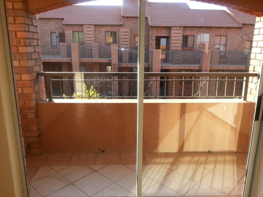 2 Bedroom Property for Sale in Olympus Gauteng
