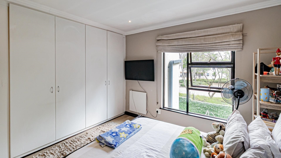 To Let 4 Bedroom Property for Rent in Woodmead Gauteng