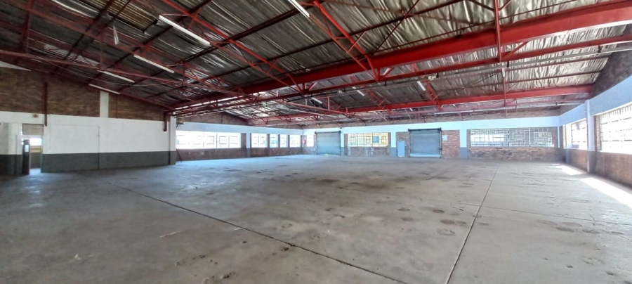 To Let Commercial Property for Rent in Benrose Gauteng