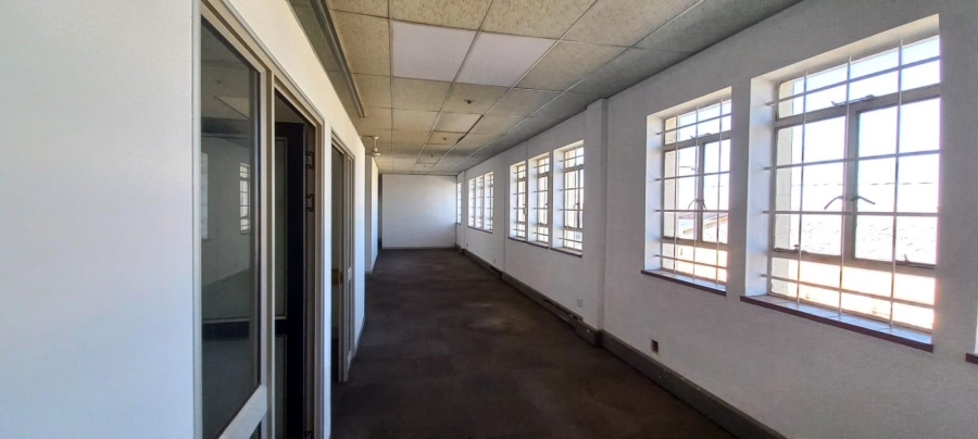 To Let Commercial Property for Rent in Benrose Gauteng
