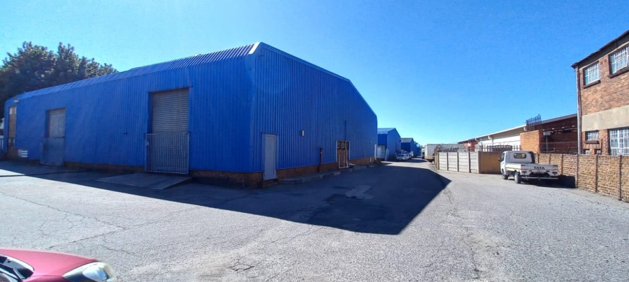 To Let Commercial Property for Rent in Benrose Gauteng
