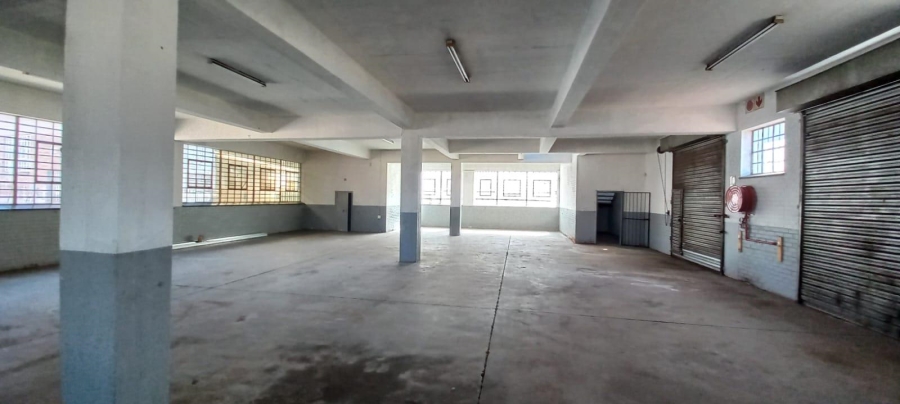To Let Commercial Property for Rent in Benrose Gauteng