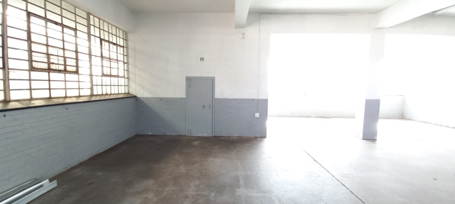 To Let Commercial Property for Rent in Benrose Gauteng