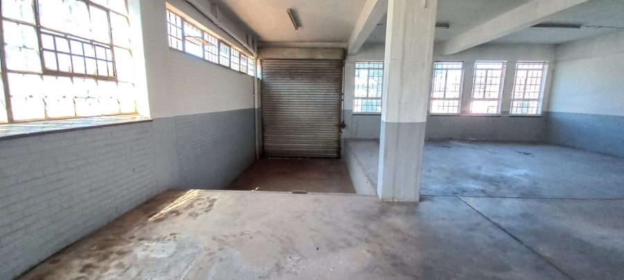 To Let Commercial Property for Rent in Benrose Gauteng