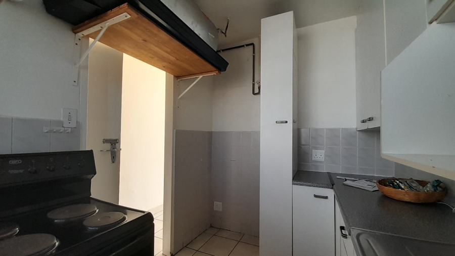 1 Bedroom Property for Sale in Edleen Gauteng