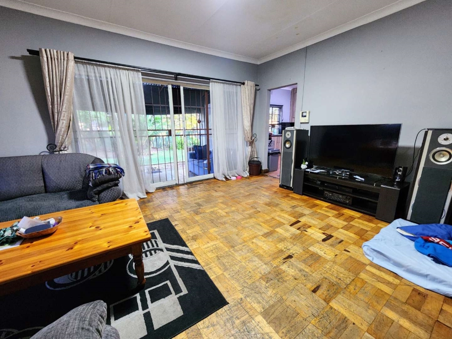 4 Bedroom Property for Sale in Villieria Gauteng